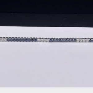 PLATINUM BLUE SAPPHIRE AND DIAMOND TENNIS BRACELET